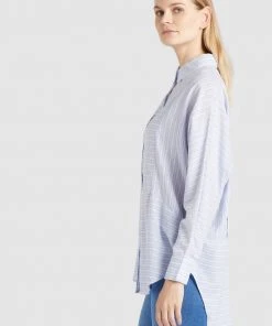 Khujo HINDE - Camicia - Blue/white, Donna 14 Khujo HINDE - Camicia - Blue/white, Donna -Offerte khujo Negozio 1f8b6e92ed8d478f8c294cb6782c1fab