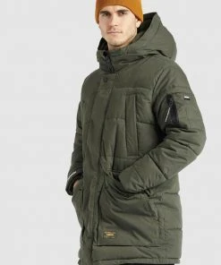 Khujo SHANCK - Cappotto Invernale - Dunkeloliv, Uomo -Offerte khujo Negozio 5c018a83468e4801a818c67a87cb69e3