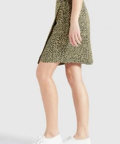 Khujo ARMATA - Gonna A Portafoglio - Schwarz/gelb, Donna 8 Khujo ARMATA - Gonna A Portafoglio - Schwarz/gelb, Donna -Offerte khujo Negozio 5d7d5ab3db1a41e5b77824f8757d88dc