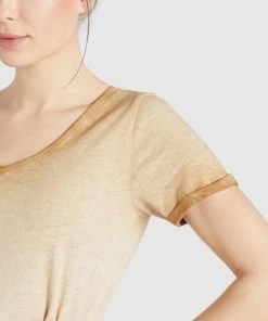 Khujo BARU - T-shirt Basic - Sand, Donna 14 Khujo BARU - T-shirt Basic - Sand, Donna -Offerte khujo Negozio b803ec9cc629487d8a472fefaaf8eecd
