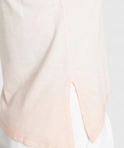 Khujo MATAMA - T-shirt Con Stampa - Apricot, Donna -Offerte khujo Negozio d4f0169bc7b547b288c56940bda17164