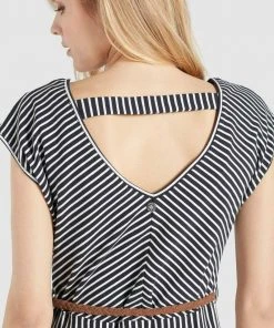 Khujo LEIFA - Vestito Estivo - Dunkelblau-weiß Gestreift, Donna 15 Khujo LEIFA - Vestito Estivo - Dunkelblau-weiß Gestreift, Donna -Offerte khujo Negozio d9578bcc901d476fbd35311a786ffd2c