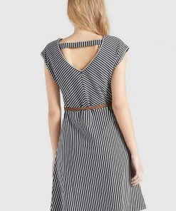 Khujo LEIFA - Vestito Estivo - Dunkelblau-weiß Gestreift, Donna 13 Khujo LEIFA - Vestito Estivo - Dunkelblau-weiß Gestreift, Donna -Offerte khujo Negozio ee6166a468f24730a625576628f60b13