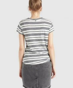 Khujo MATAMA - T-shirt Con Stampa - Naturweiß-dunkelblau Gestreift, Donna -Offerte khujo Negozio fbc7dc82183745c4be545acb05ded29a